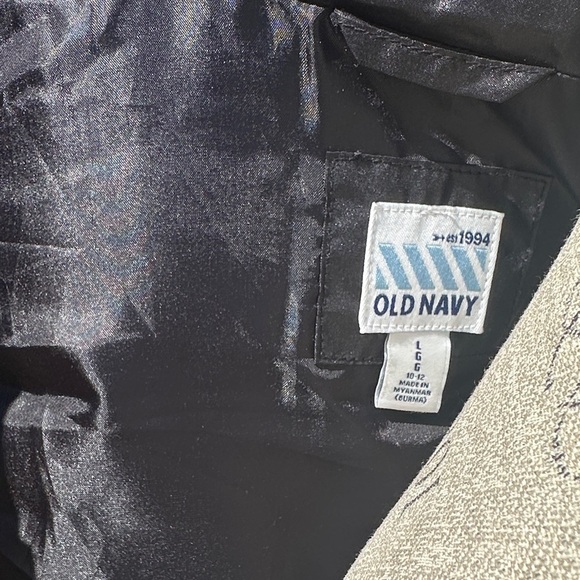 Old Navy Kids Black Puffer Jacket HG - Picture 2 of 4